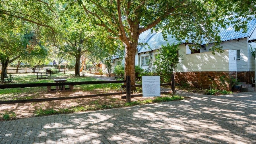 4 Bedroom Property for Sale in Wilkoppies North West